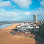 Apartmán In With Sea Views *