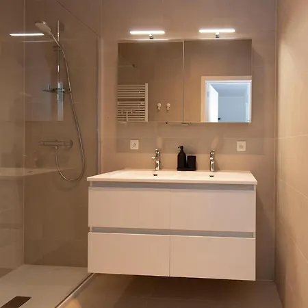 In With Sea Views Apartamento