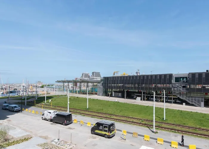 In With Sea Views Остенде