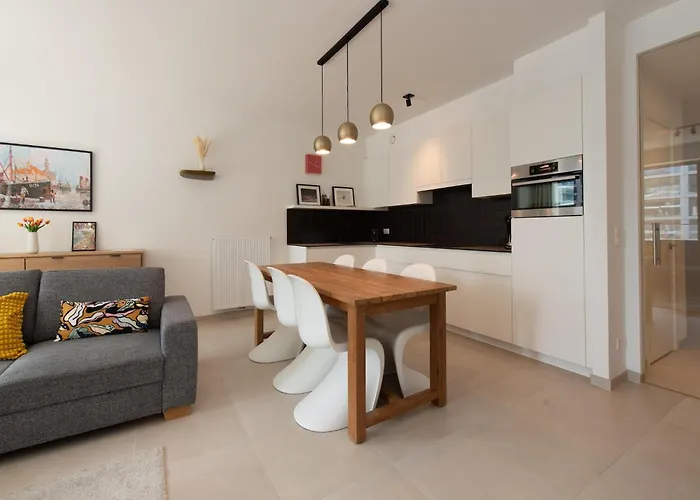 Апартаменты In With Sea Views Остенде