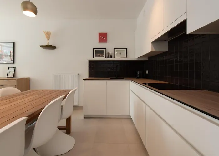 In With Sea Views Остенде